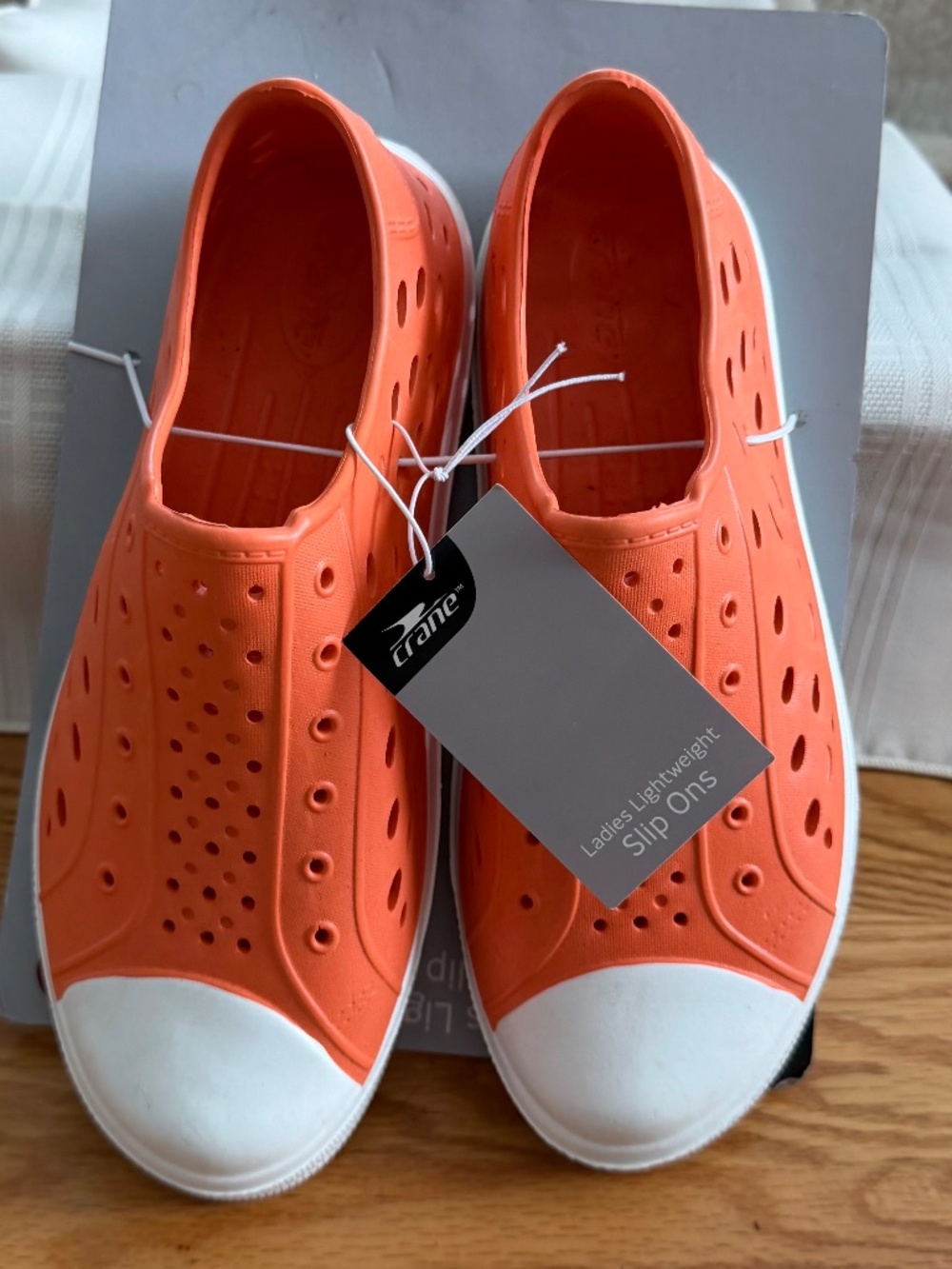 Crane NWT Ladies Lightweight Rubber Slip Ons (7/8)